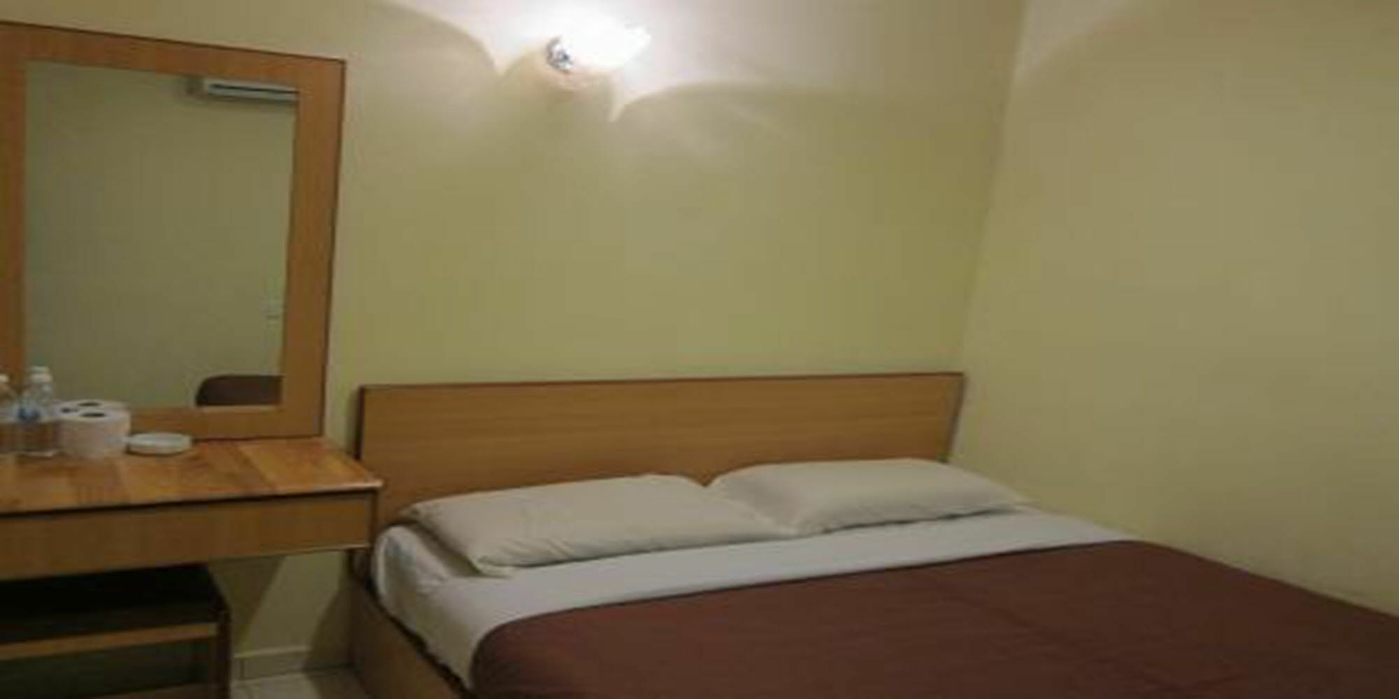 Hotel Suria Петалинг Джая Екстериор снимка
